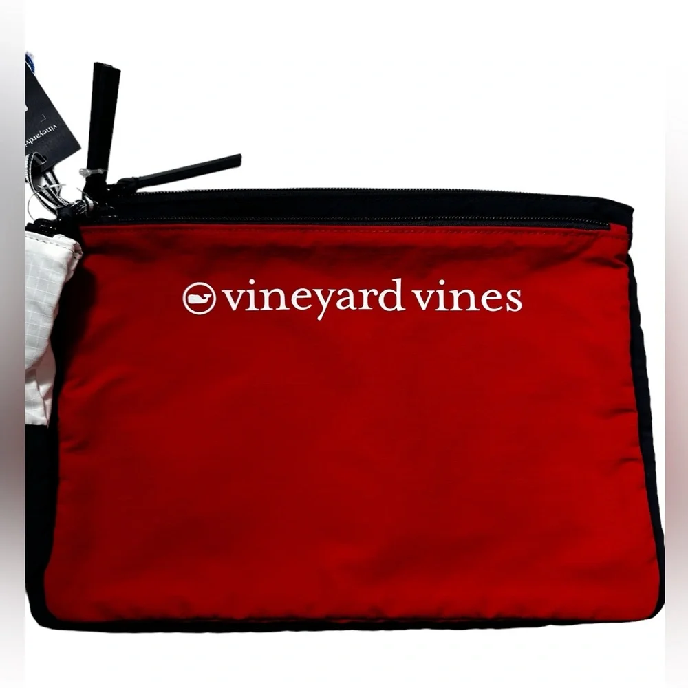 VINEYARD VINES THREE PIECE ON-THE-GO PACKABLE POUCH BAG SET.NWT.MSRP $49.50